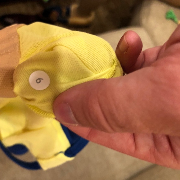 LULULEMON FLIP FLIP WITH NO FLOP TANK size 6 - Picture 5 of 6